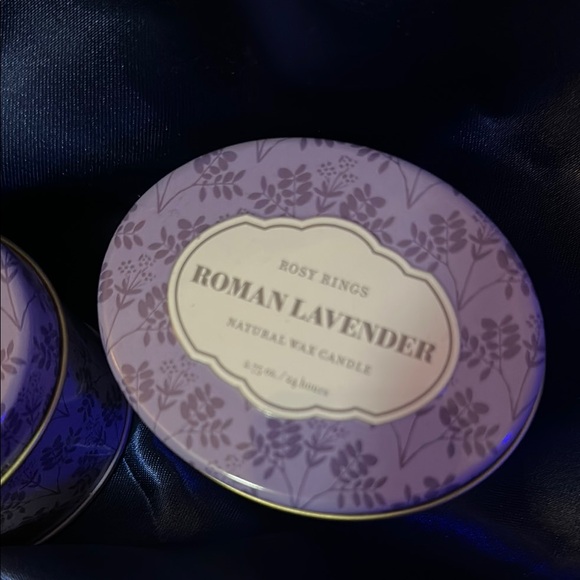 Lavender Scented Candle Set with Gold Accents Travel Size - Picture 3 of 5